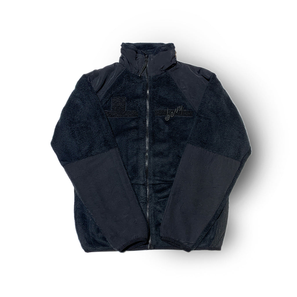 BEVY - "Bevy Badge" - Tech Sweater Jacket